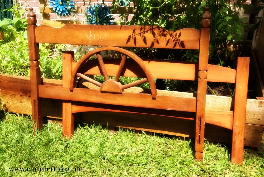 Nautical Beachy or Western Rustic Headboard Bench Makeover (the before!) with Annie Sloan Chalk Paint and Minwax Stain via Curb Alert! http://www.curbalertblog.com